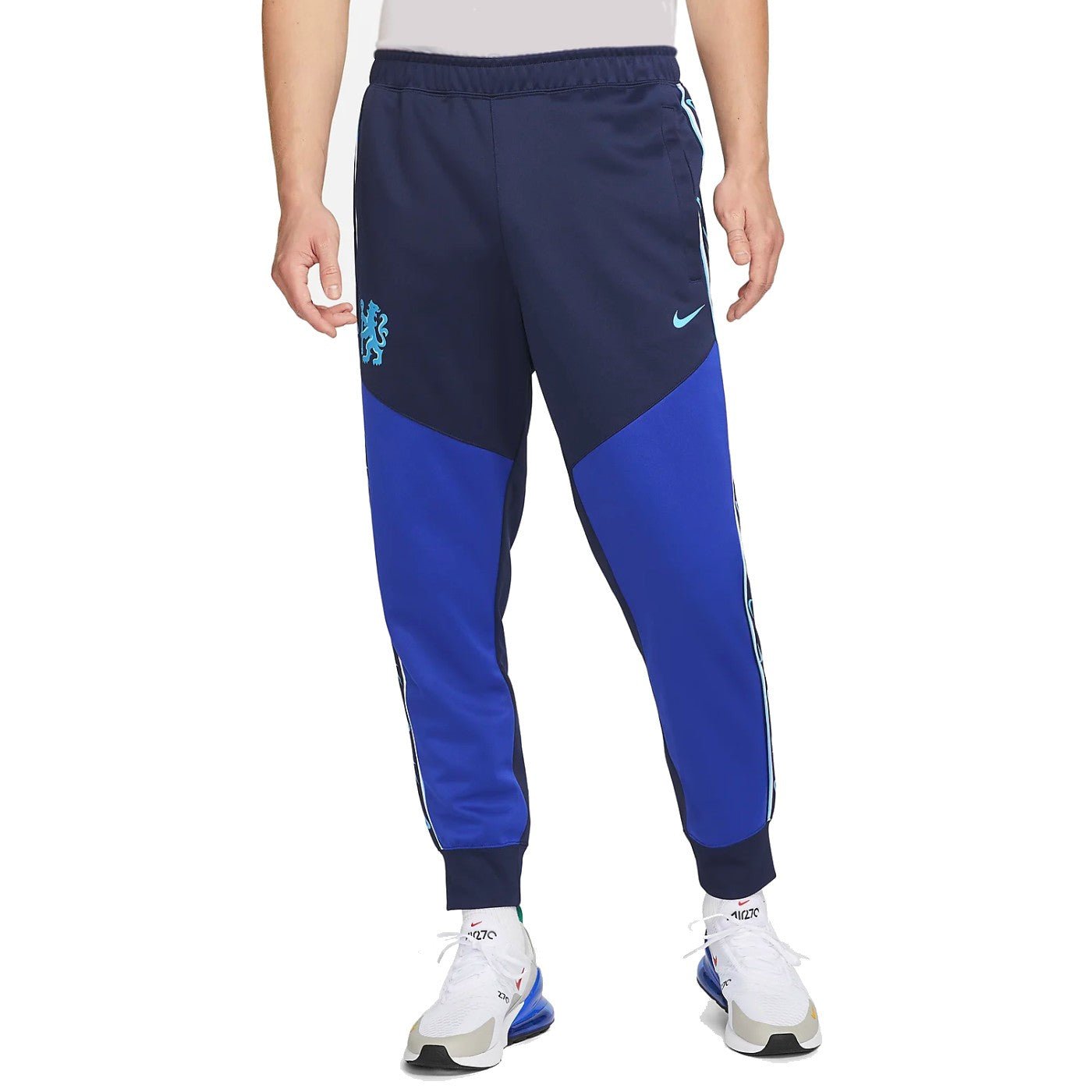 Chelsea FC Fanwear presentation tracksuit 2023 - Nike - shop_name